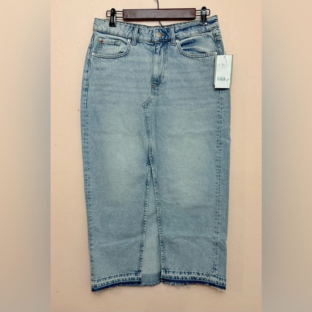 H&M DENIM SKIRT